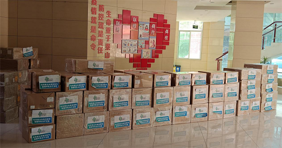 30台医疗设备抵达龙南市基层医院 怡和嘉业为公益事业发展贡献力量