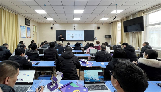威盛助推AI教育实践落地 沙河市人工智能教师专题培训会成功举行-中国南方教育网
