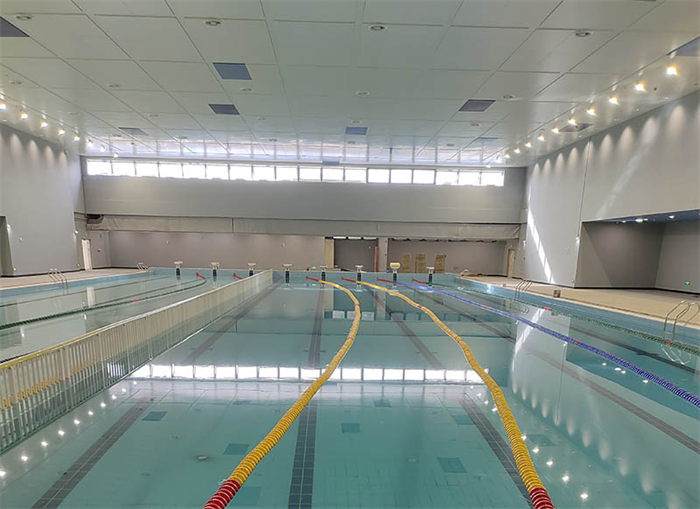 寒冬来临！广州千叶旗下空气源热泵为游泳馆带来舒适恒温新方案