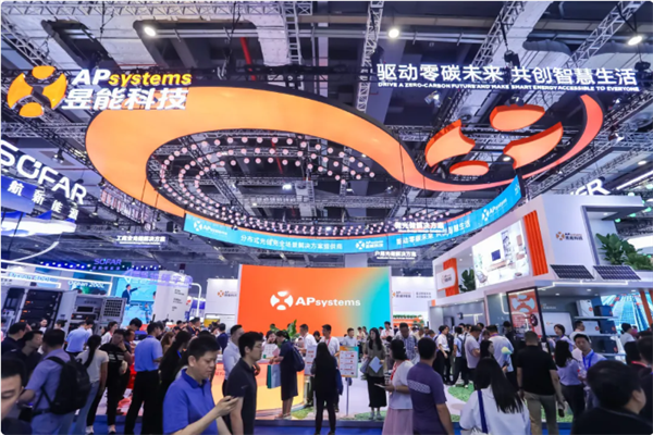 昱能科技光储混合微型逆变器EZHI全球首秀，实力亮相上海SNEC！