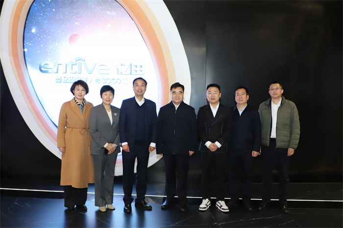 庆阳市委书记黄泽元考察亿田智能，共研中国产业数字化转型新实践
