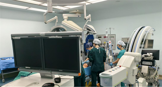 一拖二-骶神经+脊髓电刺激，破解脊髓拴系术后脊髓病变困局