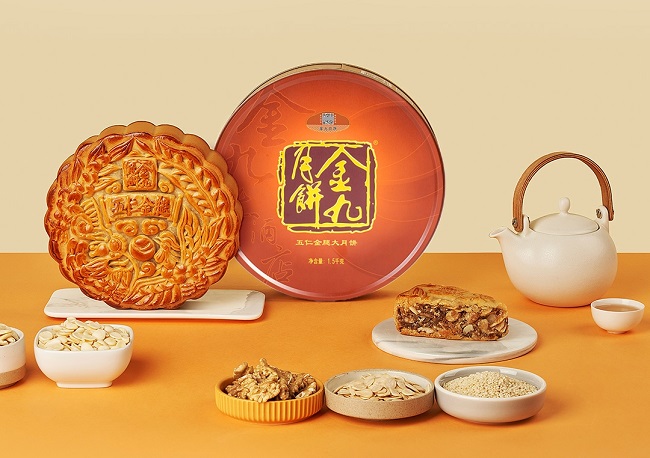 广东金九月饼从食材到工艺，每一步都藏着百年匠心